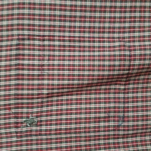 Mens lightweight button up shirt. - Picture 4 of 4